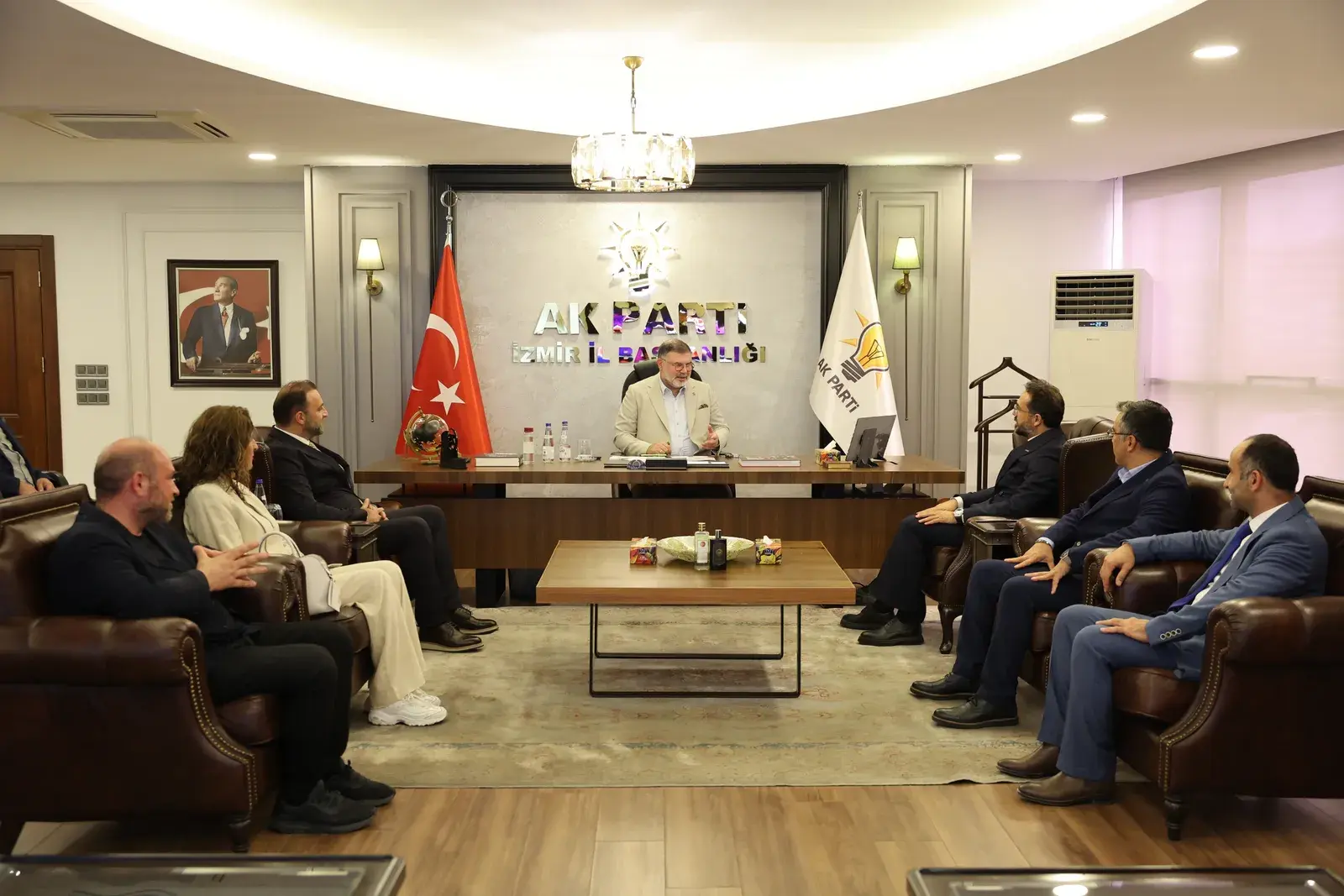 ASKON İzmir — AK Parti İzmir İl Ziyareti, 1. kare