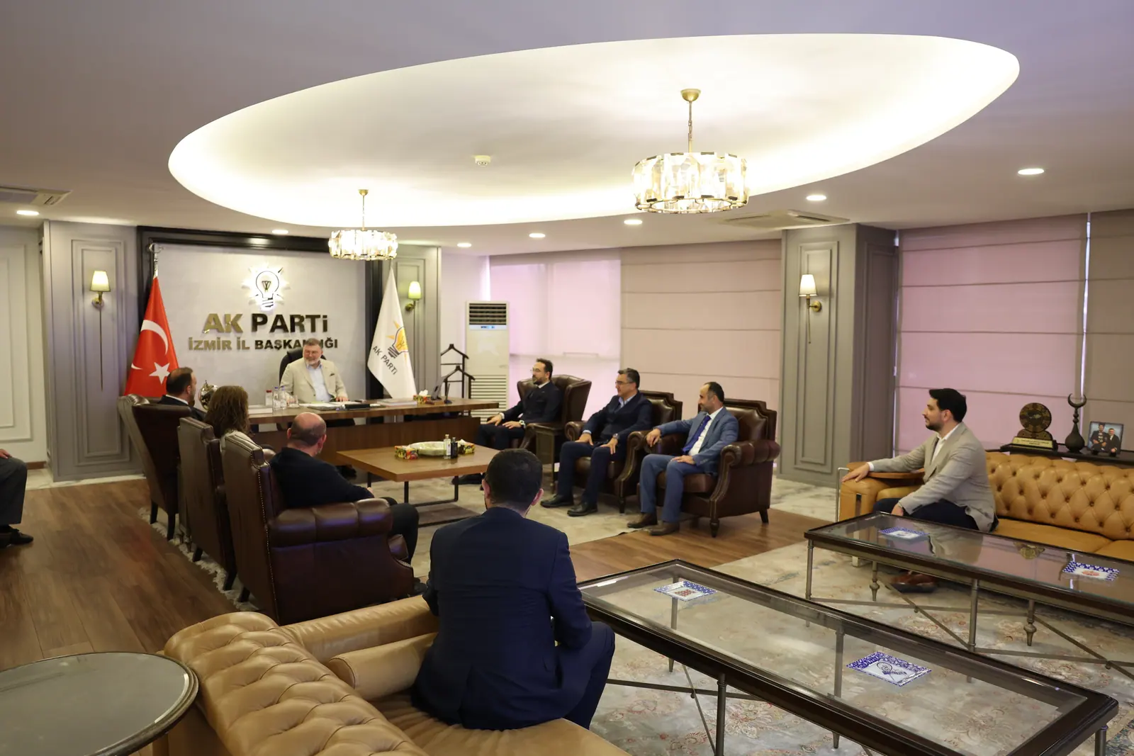 ASKON İzmir’den AK Parti İzmir İl Başkanlığı’na Ziyaret — 2. kare